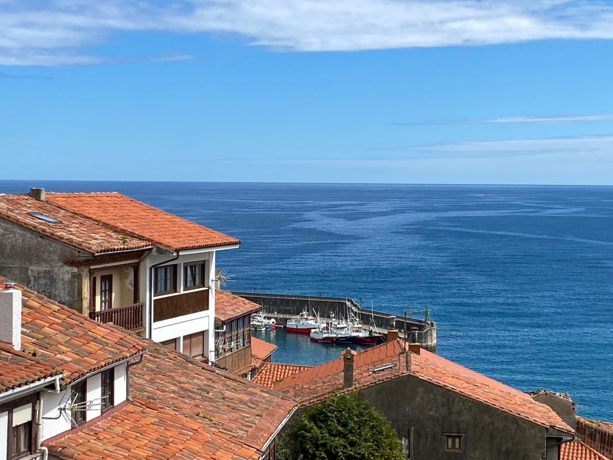 Apt Entre Mar Y Montana Colunga Eksteriør billede